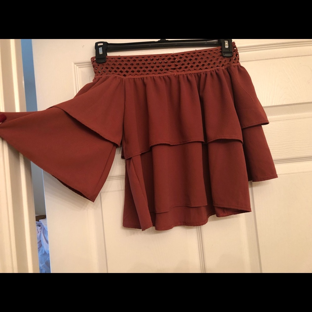 A’GACI Off the Shoulder Blouse
